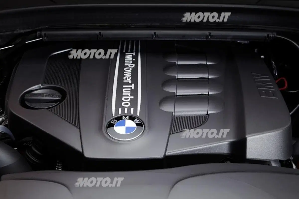 BMW X1 restyling: nuove immagini ed informazioni ufficiali (35)
