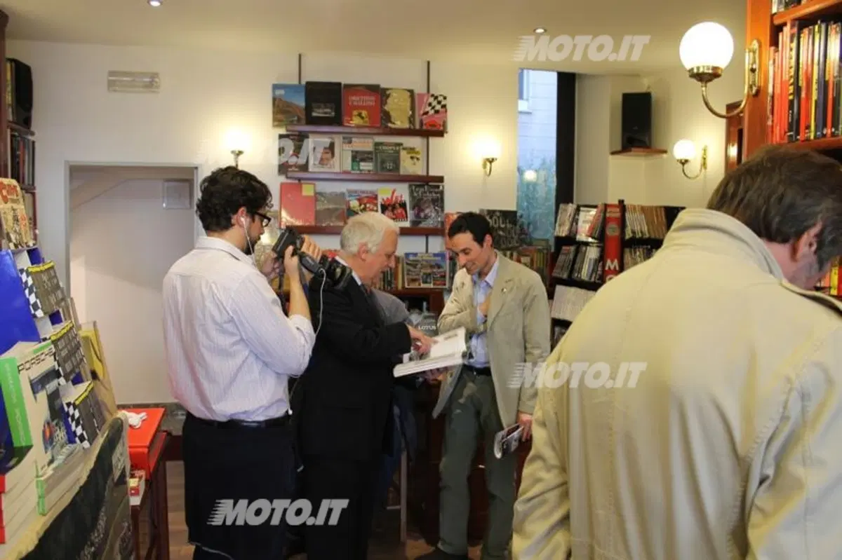 Paolo Ferrini: “Leggera Come una Lotus” (22)