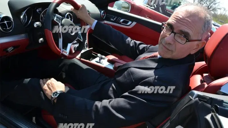 Eugenio Blasetti: &laquo;la Mercedes SL &egrave; un'icona dell'automobile&raquo;