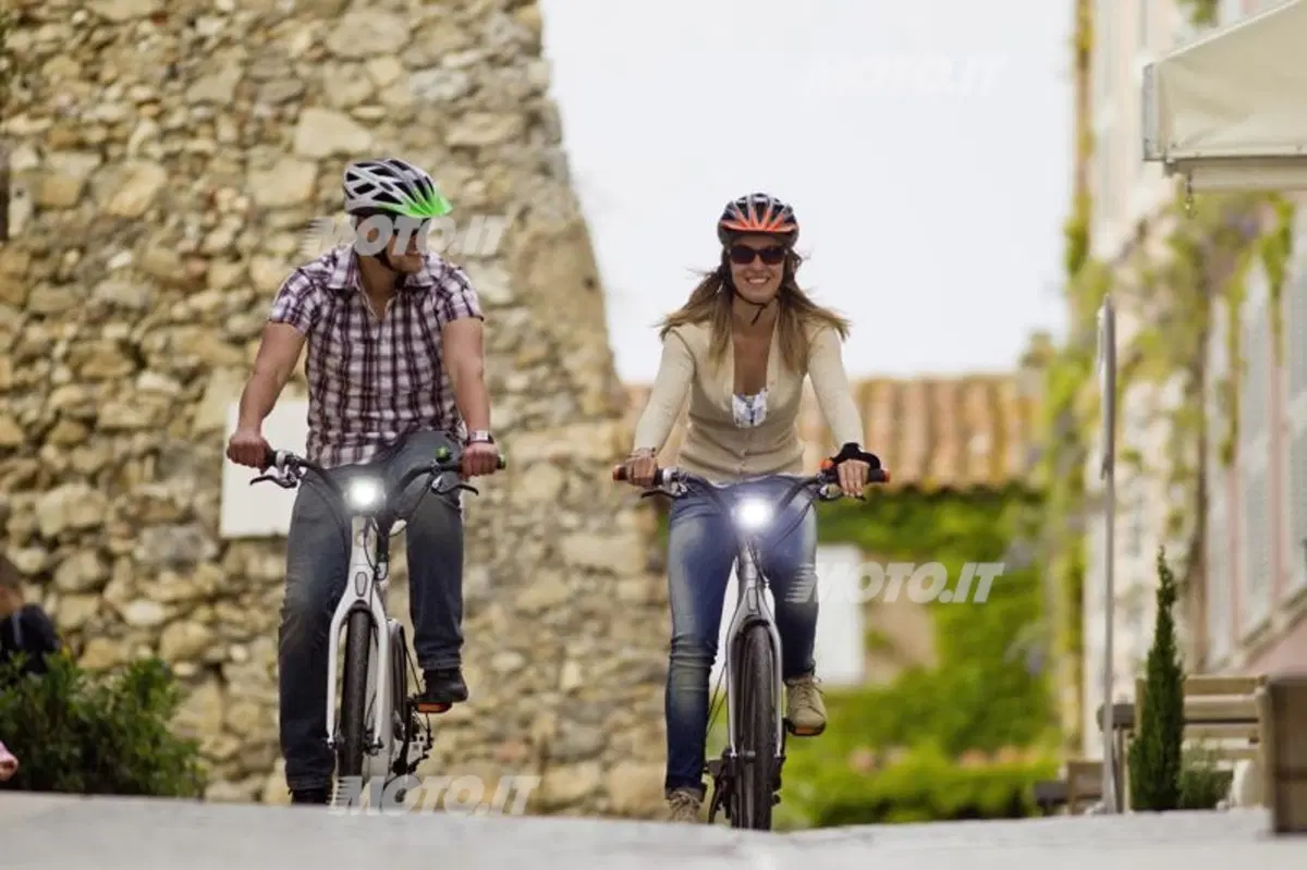 smart ebike tra i vincitori del “Red Dot Design Award” 2012 (4)