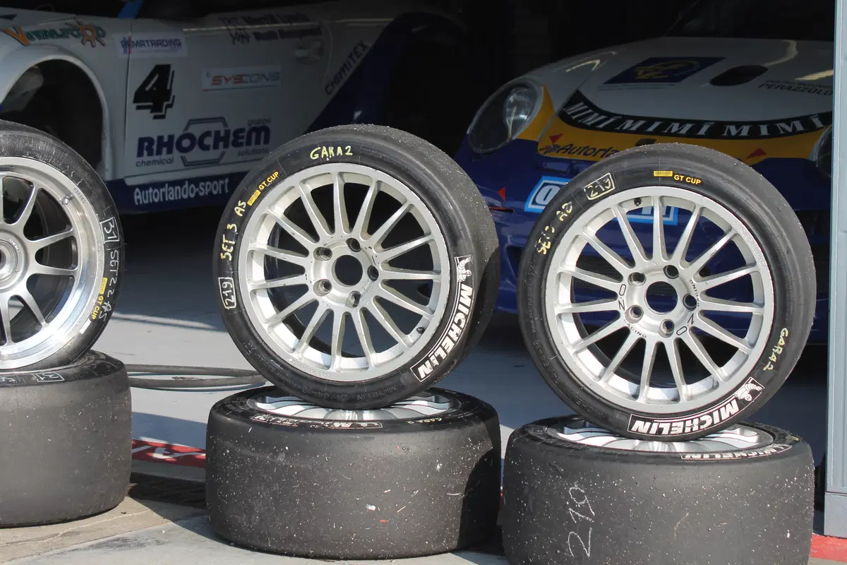 Carrera Cup 2012: tutto pronto per il via a Vallelunga! (21)
