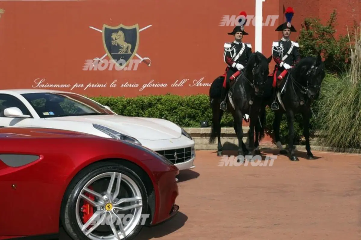 Ferrari al Diamond Jubilee per celebrare la Regina Elisabetta II (3)