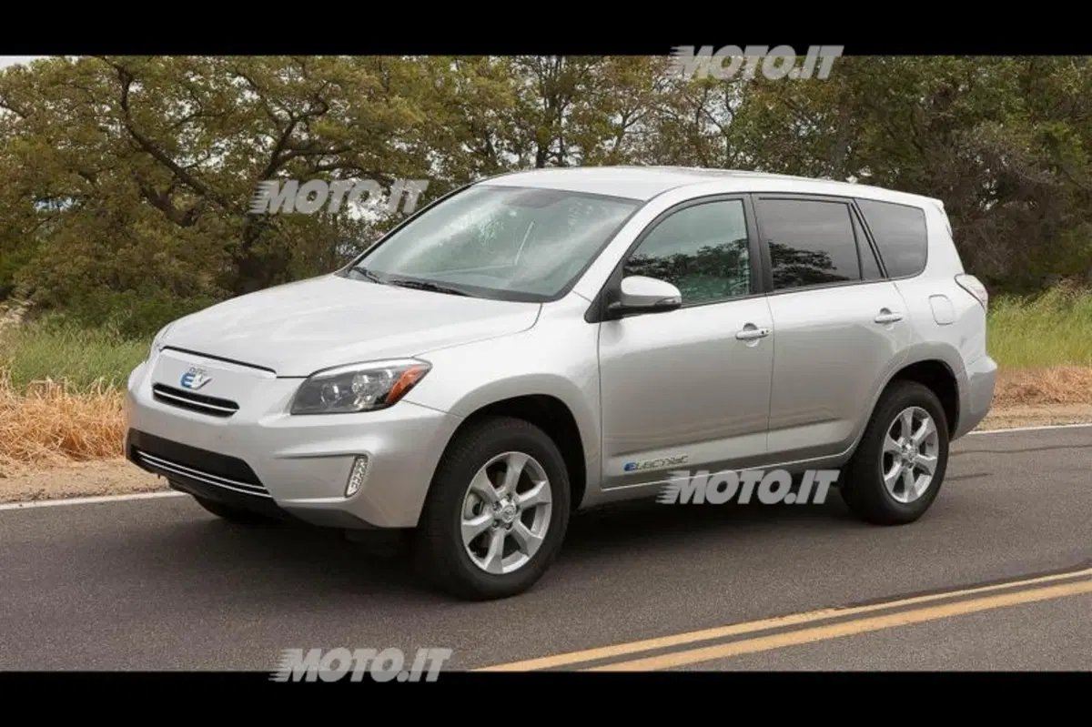 Toyota RAV4 EV (9)