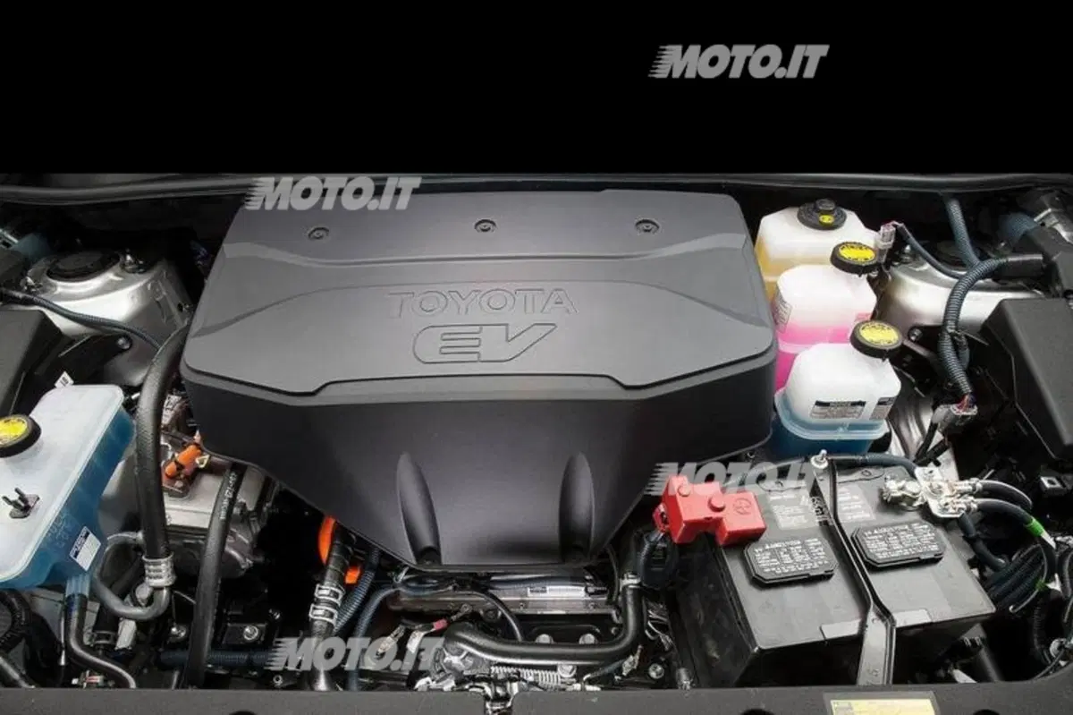 Toyota RAV4 EV (25)