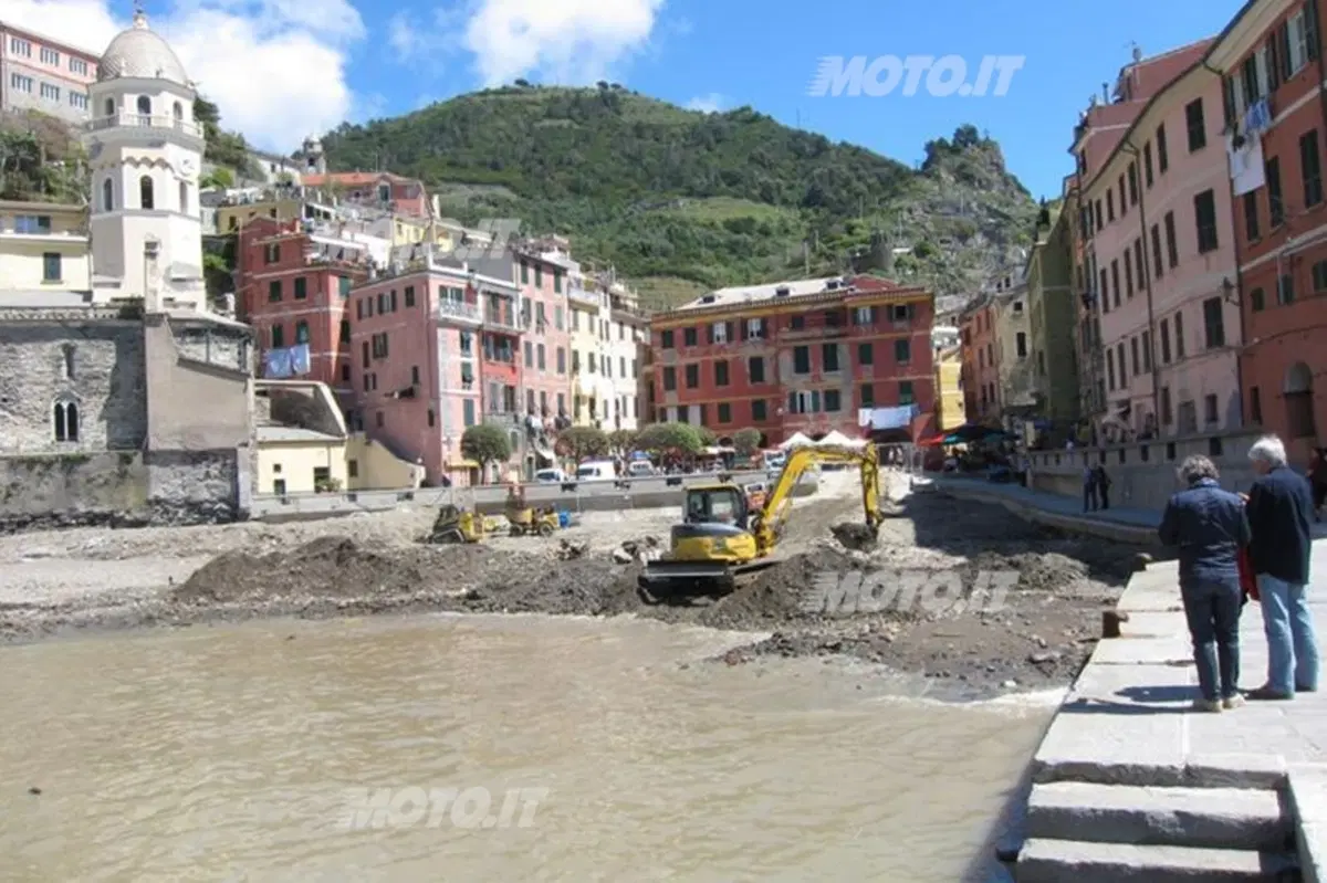 Una Peugeot iOn per il comune di Vernazza (3)