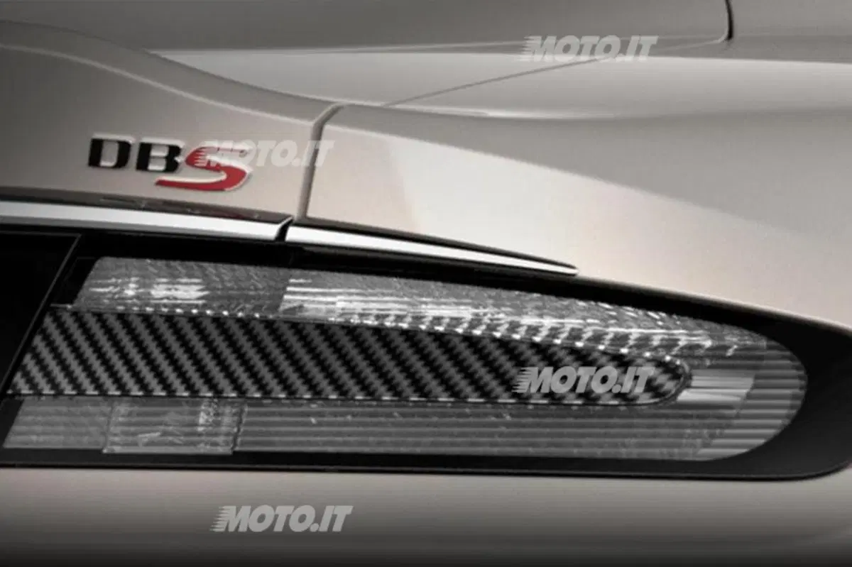 Aston Martin DBS Ultimate (4)