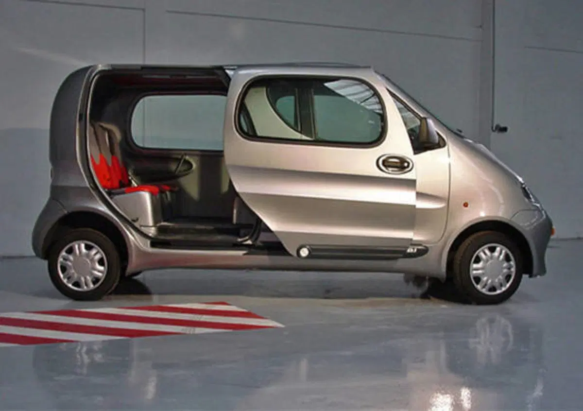 Tata Motors torna a valutare l&rsquo;auto alimentata ad aria
