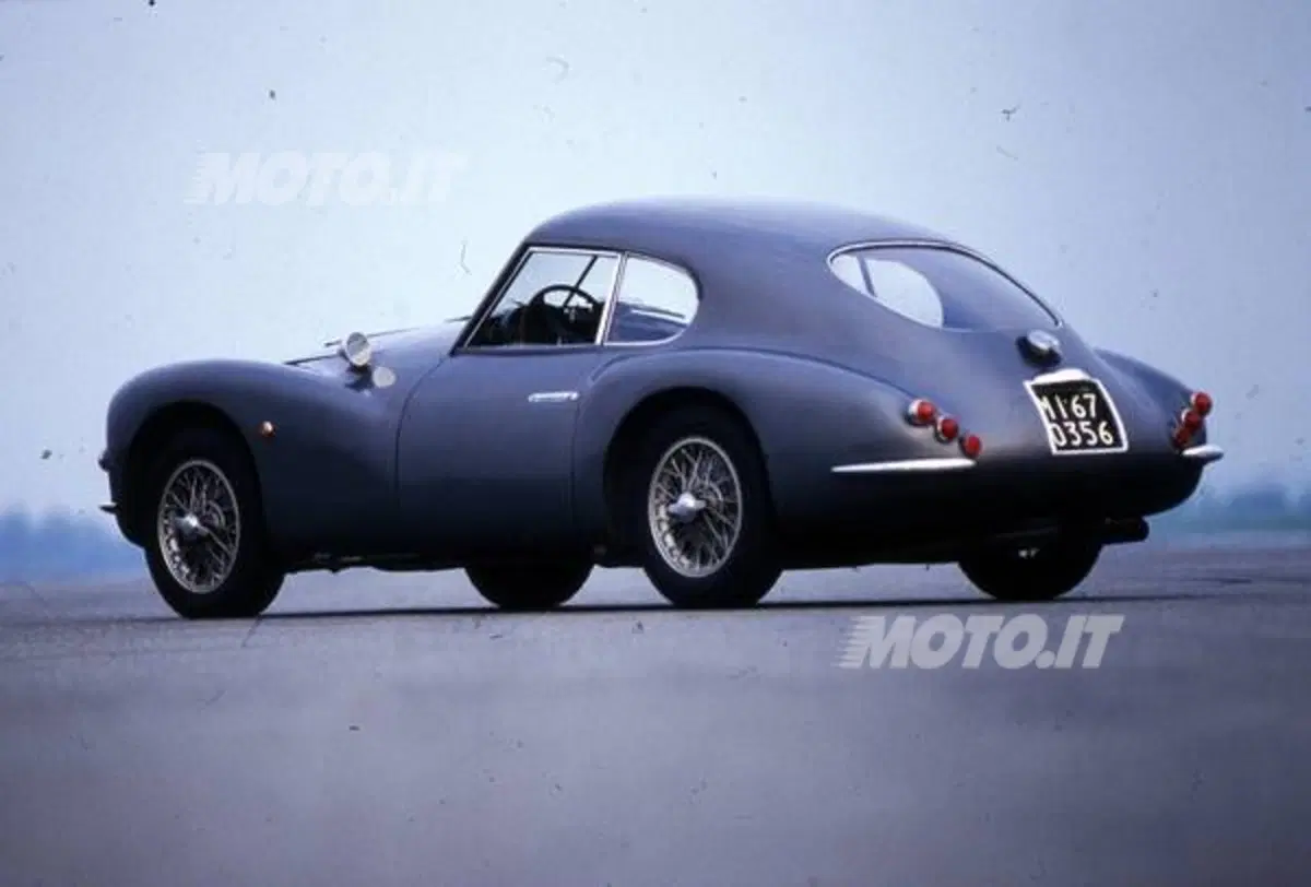 Fiat: John Elkann alla Mille Miglia 2012 su una Fiat 8V