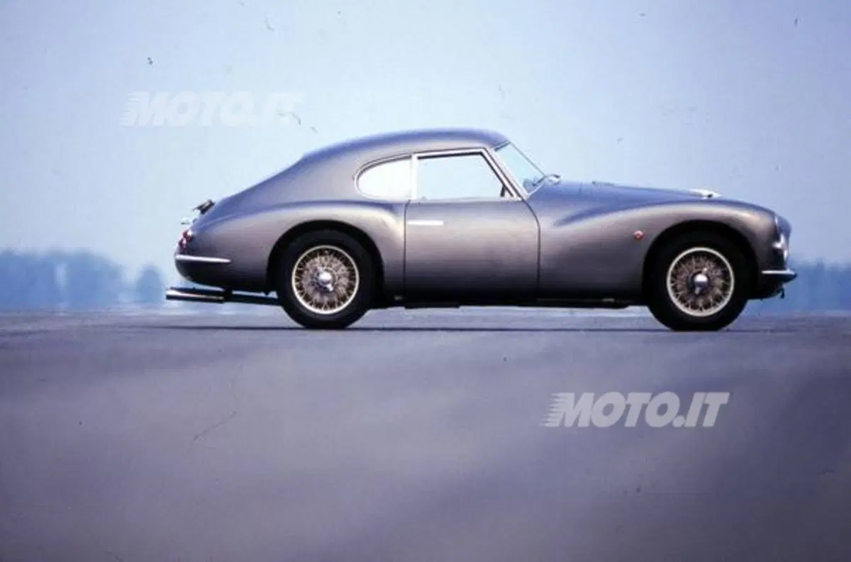 Fiat: John Elkann alla Mille Miglia 2012 su una Fiat 8V (2)