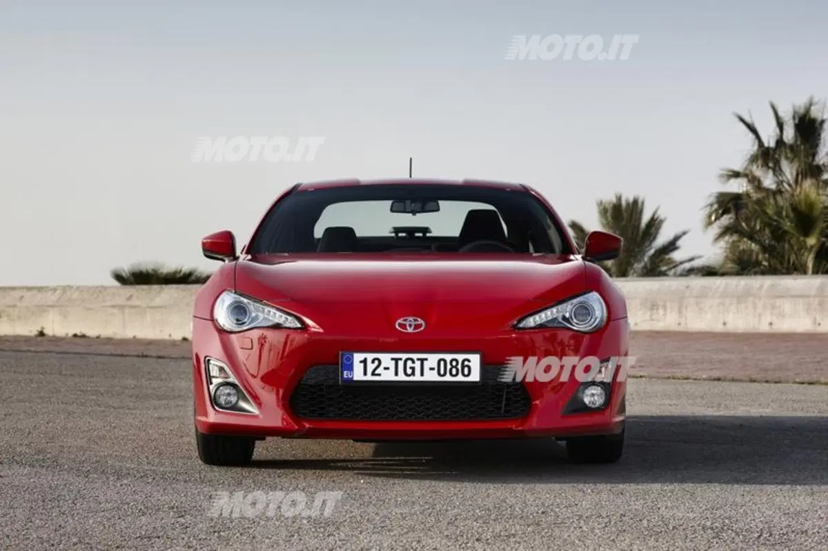 Toyota GT86 1st Edition: a 29.000 euro dal 15 maggio al 30 giugno (4)