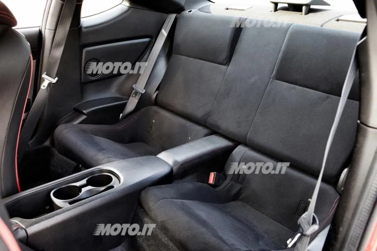 Toyota GT86 1st Edition: a 29.000 euro dal 15 maggio al 30 giugno (19)