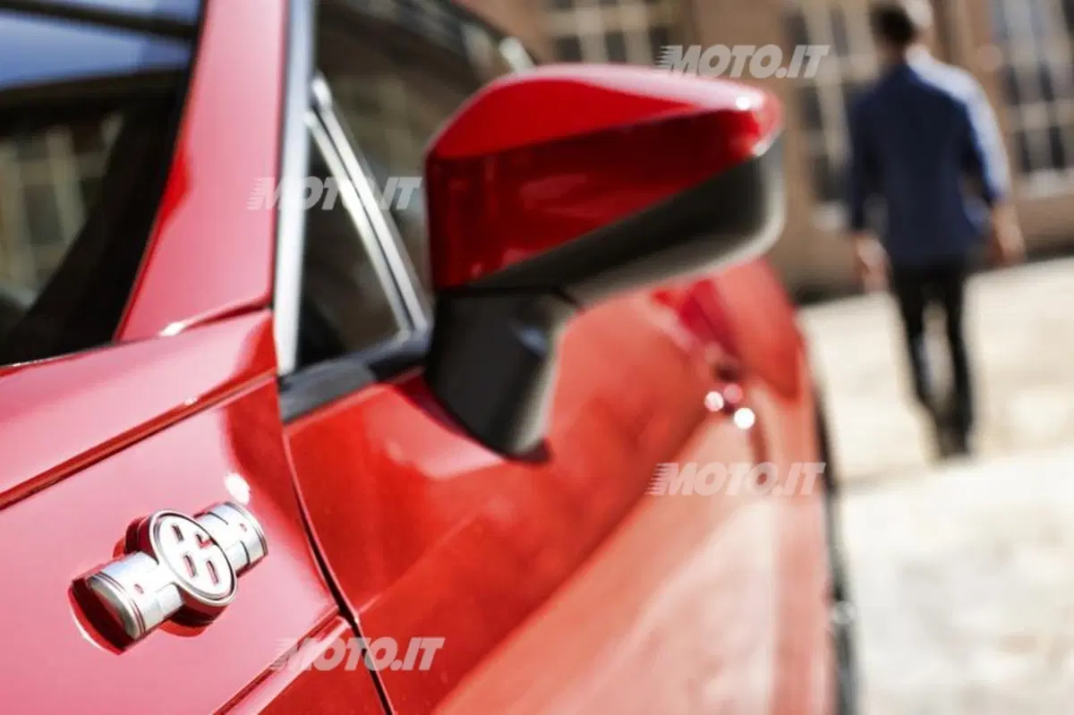 Toyota GT86 1st Edition: a 29.000 euro dal 15 maggio al 30 giugno (20)