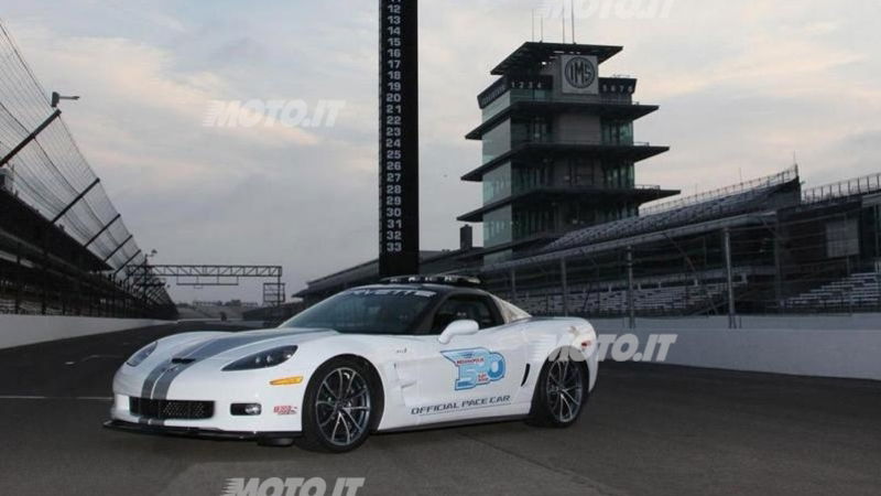 Corvette ZR1 - Pace car della 500 Miglia di Indianapolis 2012 - Video