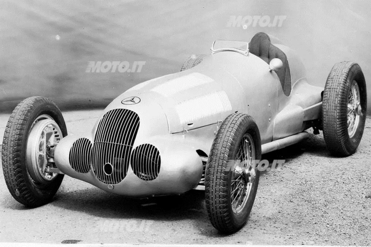 Mercedes-Benz al Goodwood Revival 2012 (8)