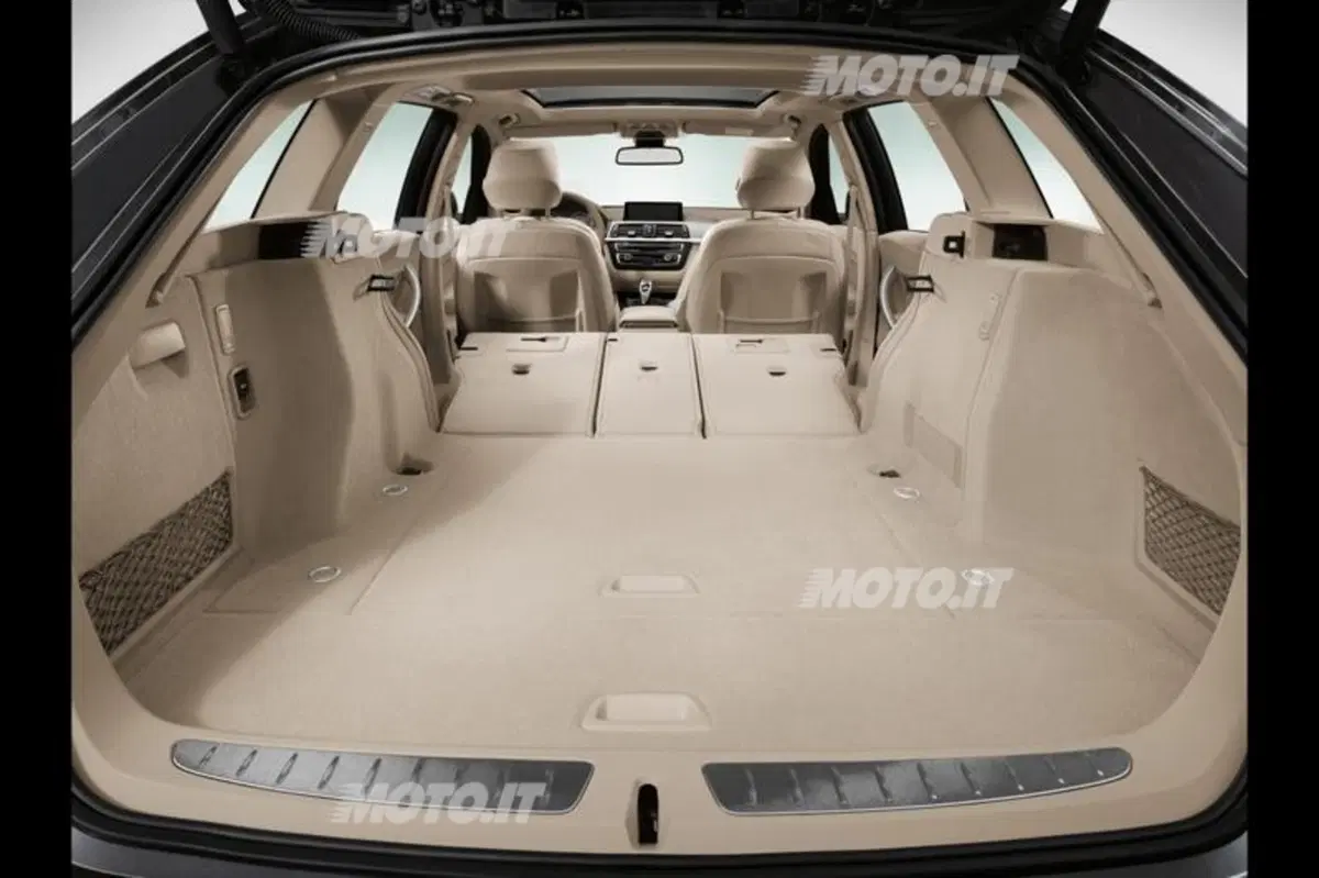 BMW Serie 3 Touring: ecco la F31 (8)