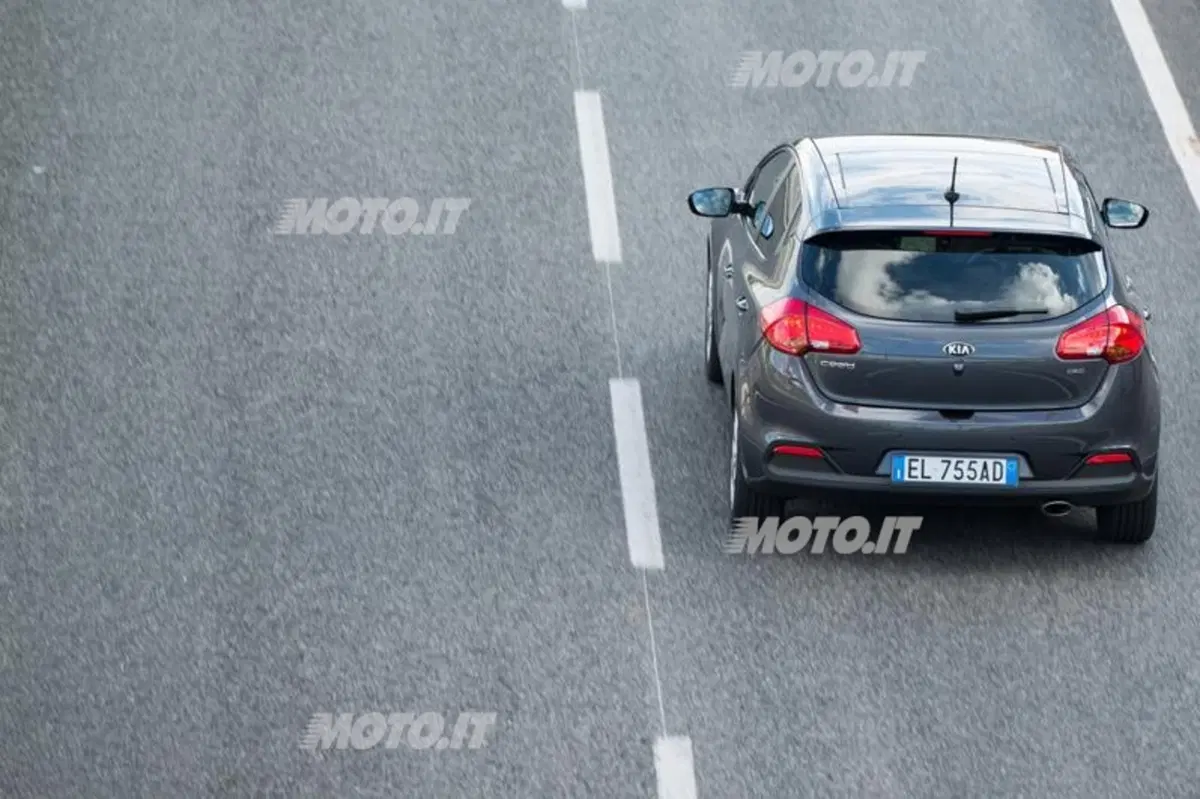 Kia Cee'd (6)