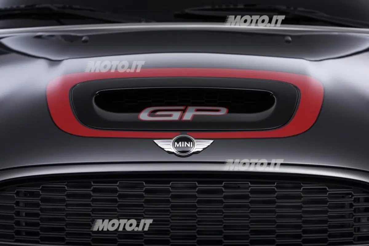 Mini John Cooper Works GP (10)