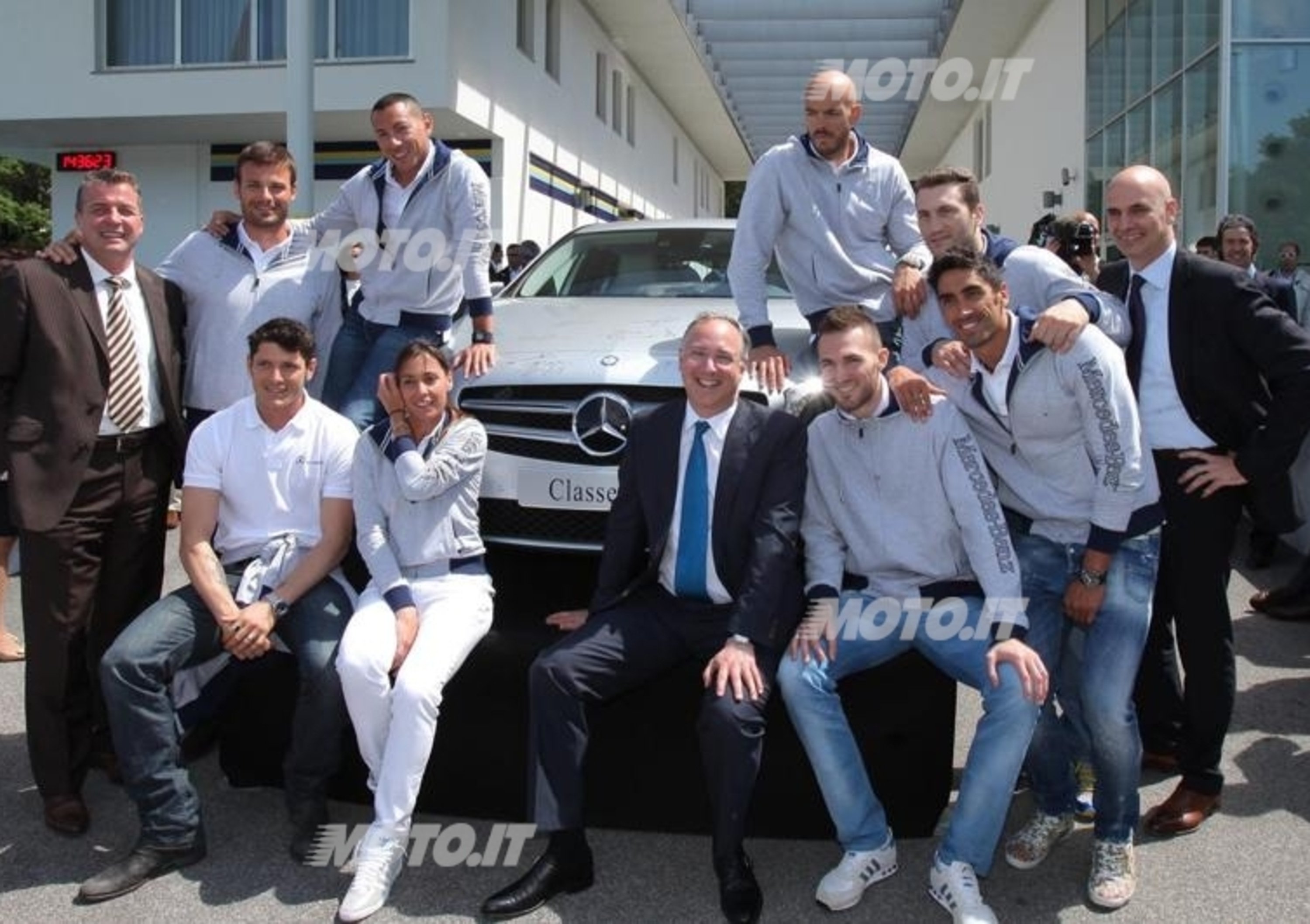 Mercedes-Benz Team: 10 atleti per il lancio della nuova Classe A