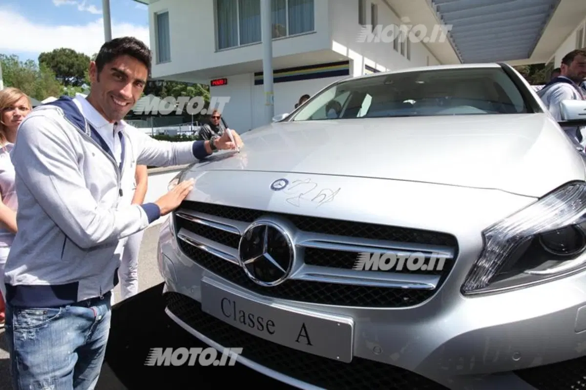 Mercedes-Benz Team: 10 atleti per il lancio della nuova Classe A (9)