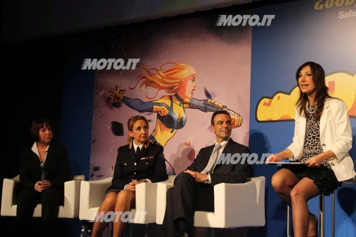 Goodyear per la sicurezza: torna l'eroina Goodhero (17)