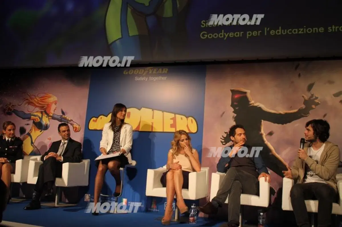 Goodyear per la sicurezza: torna l'eroina Goodhero (30)