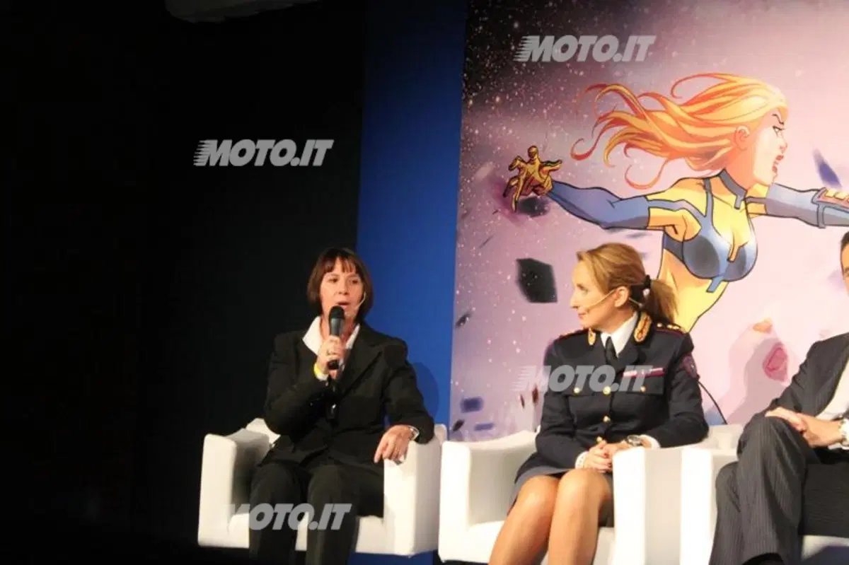 Goodyear per la sicurezza: torna l'eroina Goodhero (37)