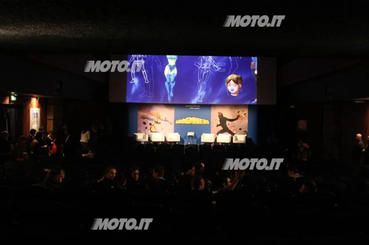 Goodyear per la sicurezza: torna l'eroina Goodhero (43)