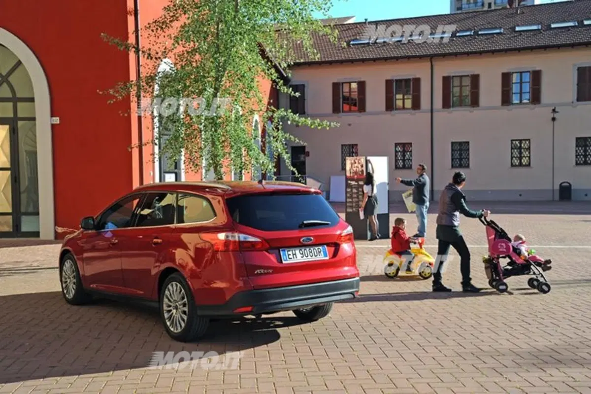 Ford Focus 1.0 EcoBoost (15)