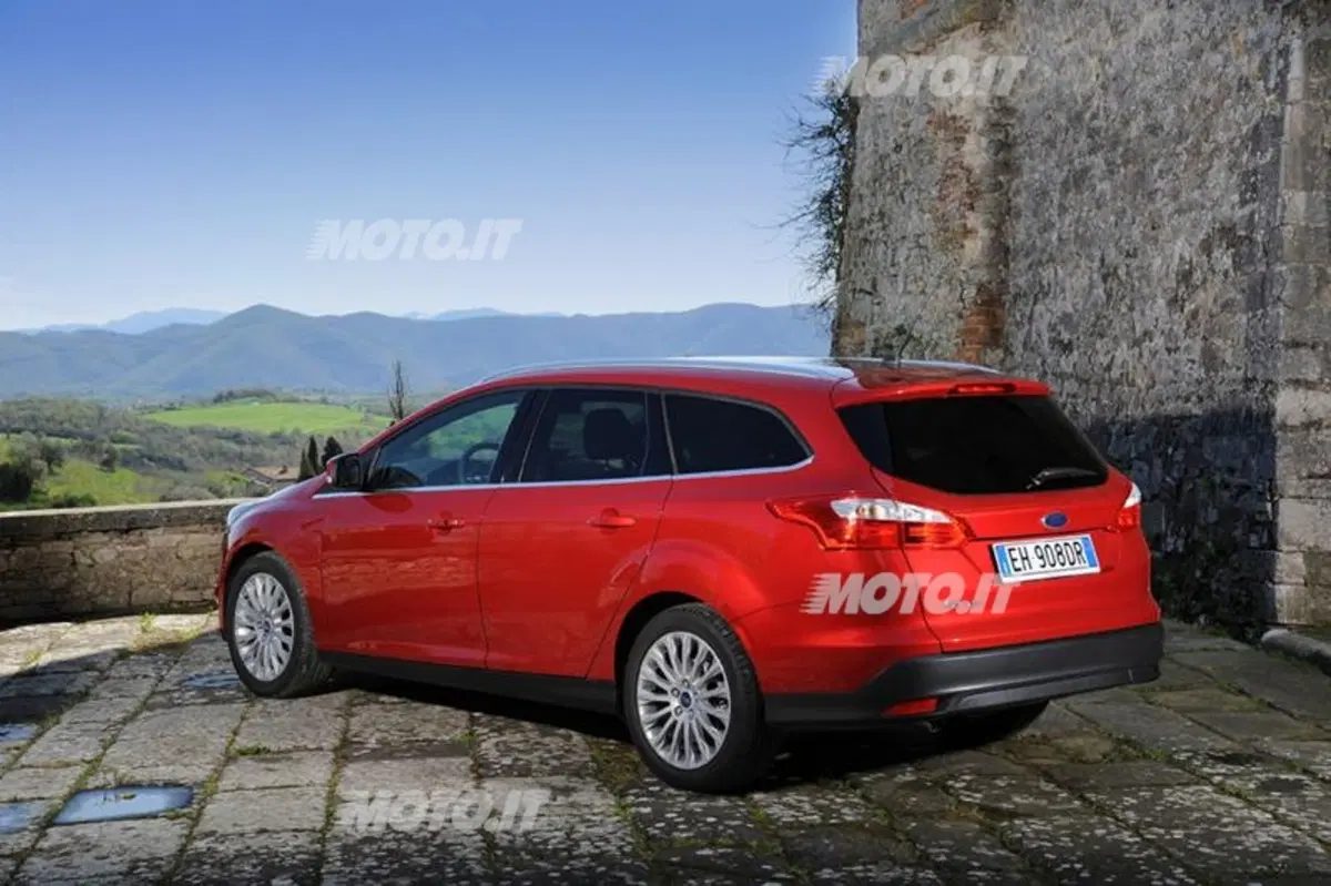 Ford Focus 1.0 EcoBoost (20)