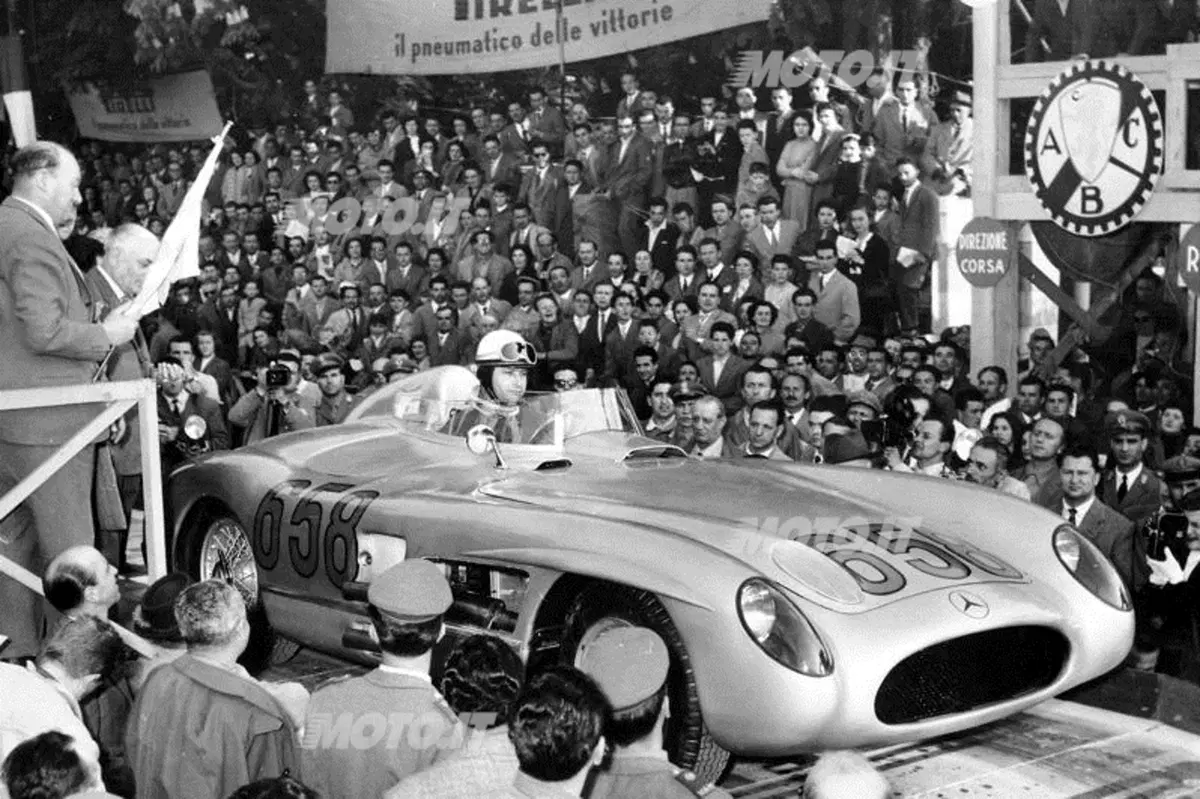 Mercedes-Benz alla Mille Miglia 2012 (4)