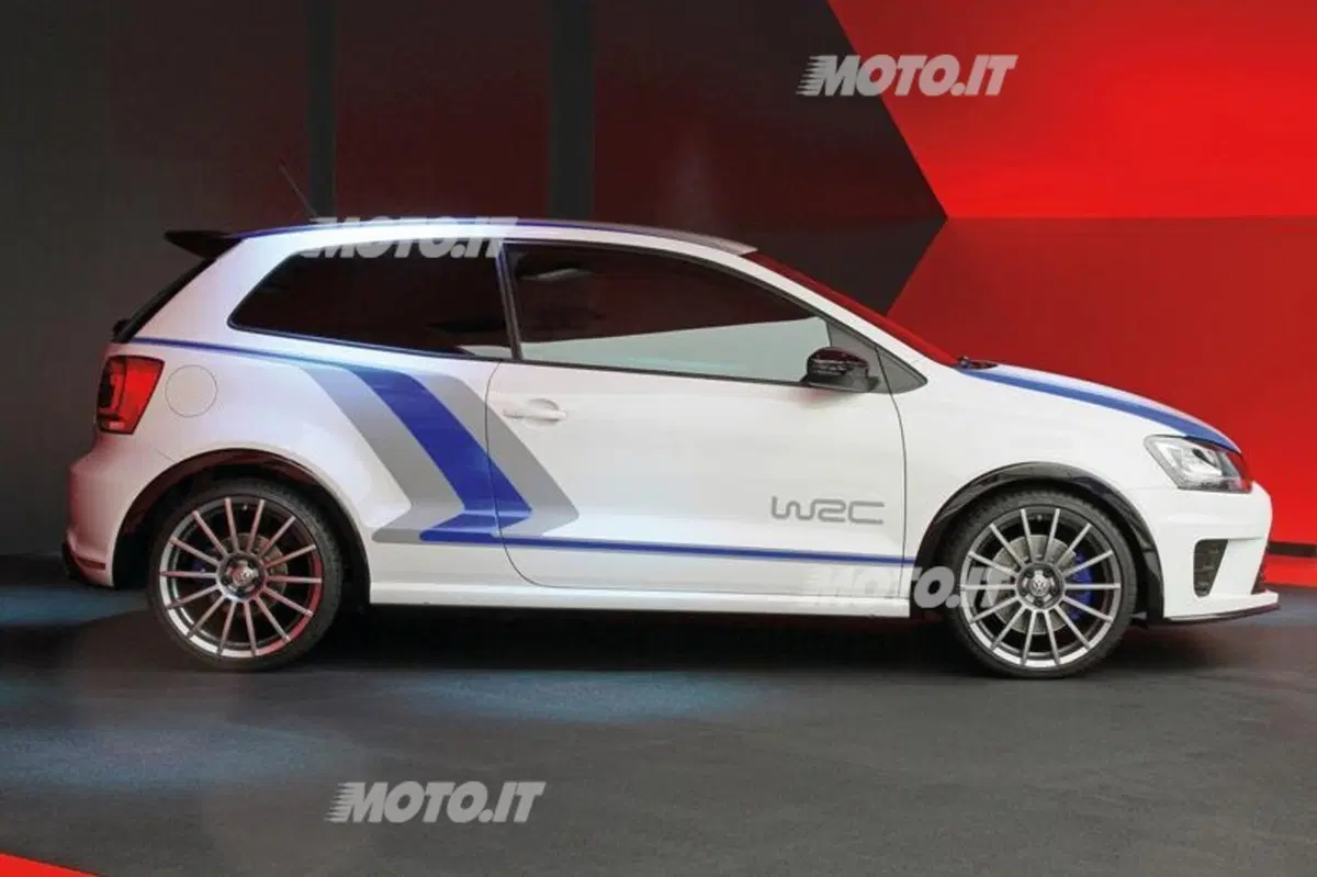 Volkswagen Polo R WRC Street (3)