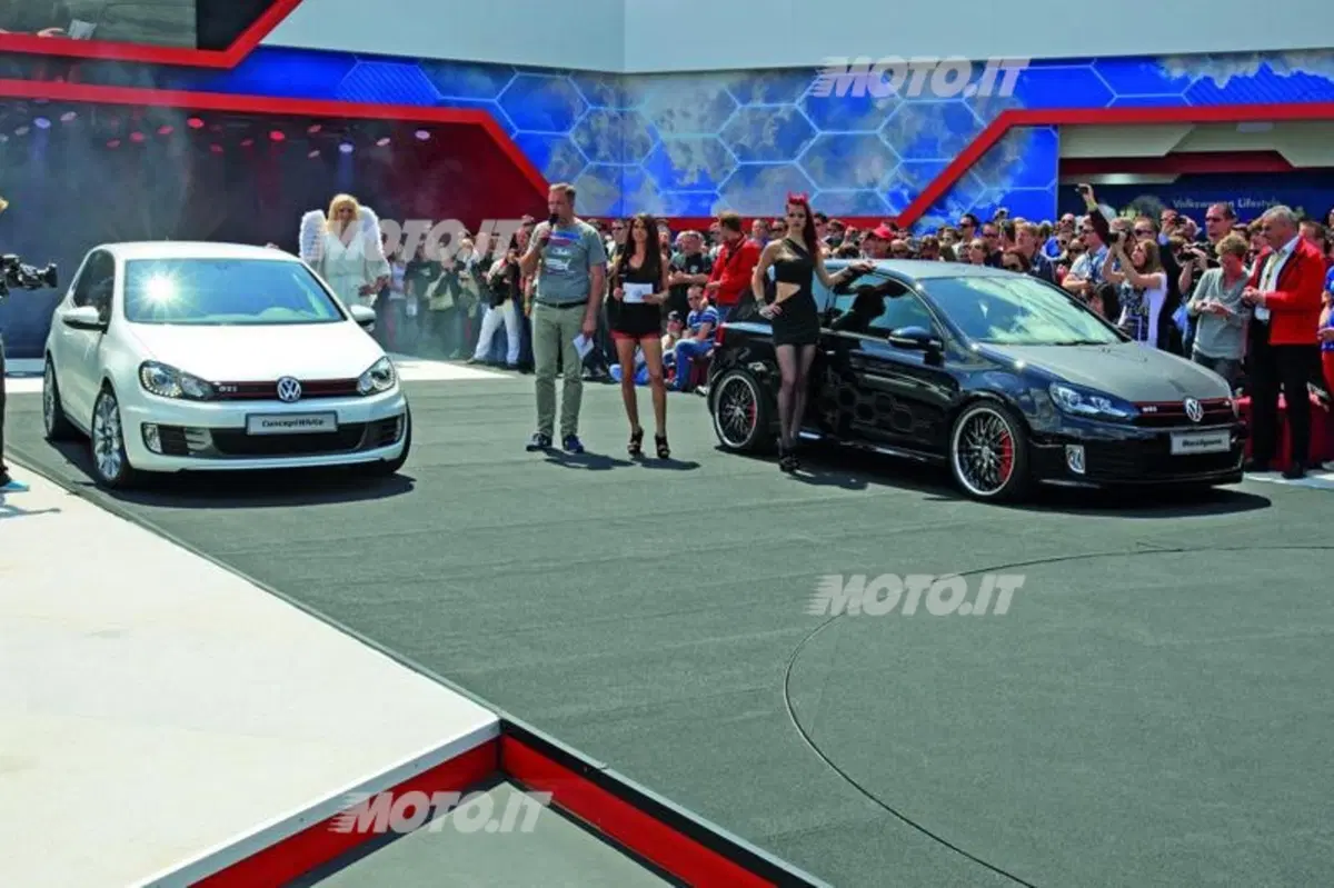 Volkswagen Golf GTI ConceptWhite (4)