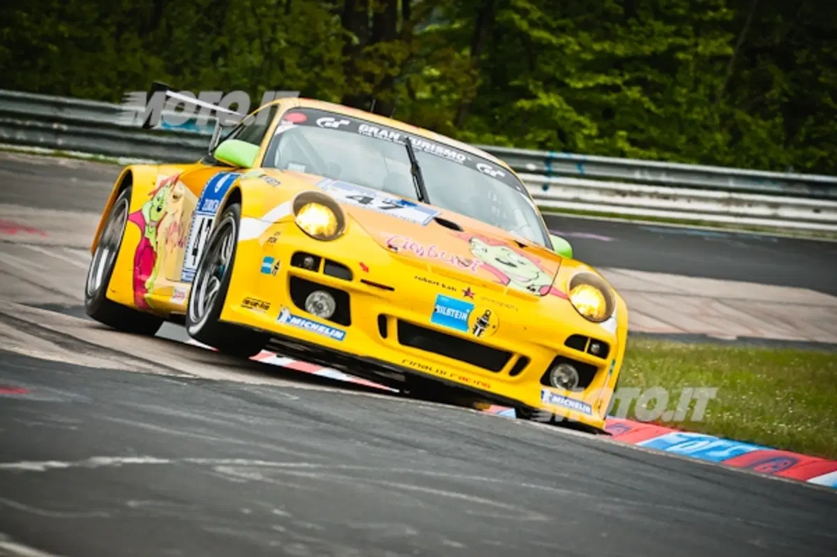 24 Ore del Nurburgring: la R8 LMS Ultra del Team Phoenix si aggiudica l'edizione 2012 (10)