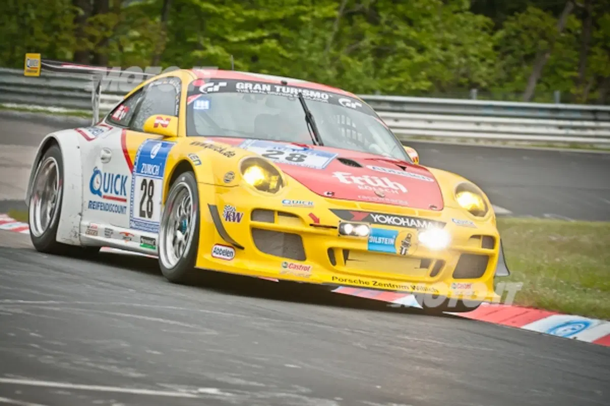 24 Ore del Nurburgring: la R8 LMS Ultra del Team Phoenix si aggiudica l'edizione 2012 (11)