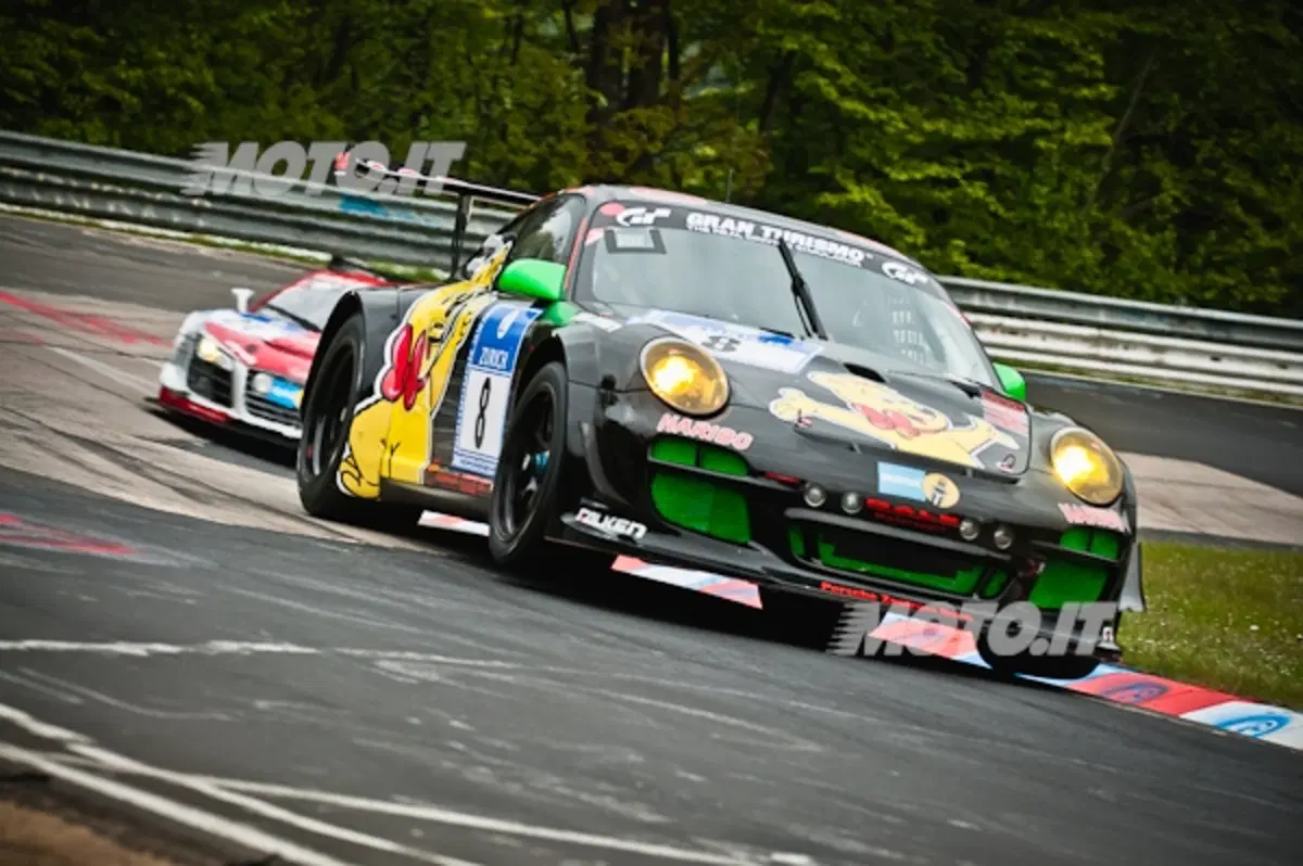 24 Ore del Nurburgring: la R8 LMS Ultra del Team Phoenix si aggiudica l'edizione 2012 (13)