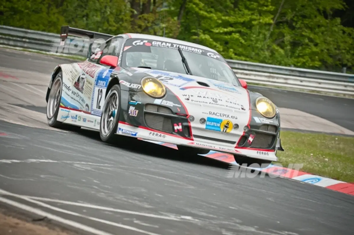 24 Ore del Nurburgring: la R8 LMS Ultra del Team Phoenix si aggiudica l'edizione 2012 (14)