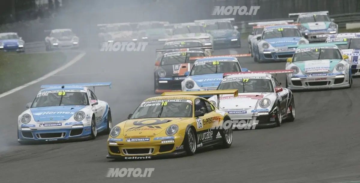 Porsche Carrera Cup Tedesca: vittoria di Estre al Nurburgring (2)