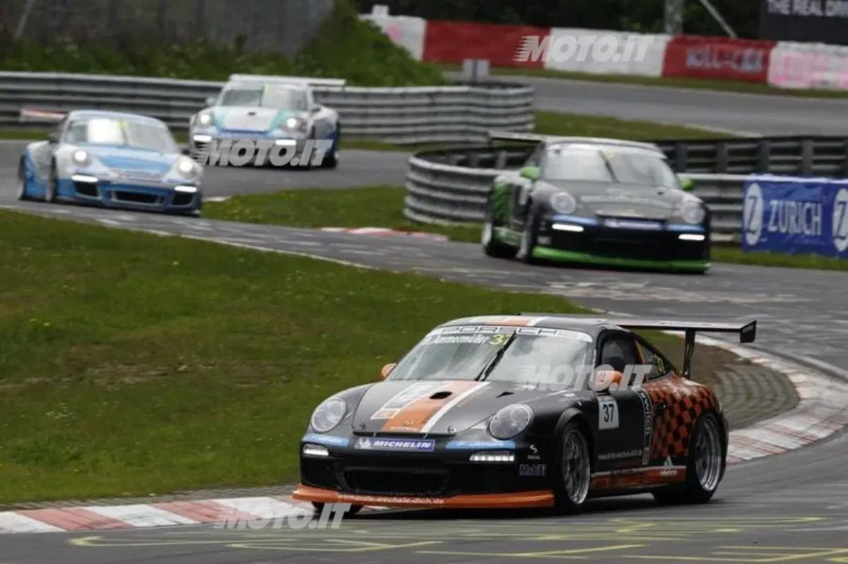 Porsche Carrera Cup Tedesca: vittoria di Estre al Nurburgring (10)