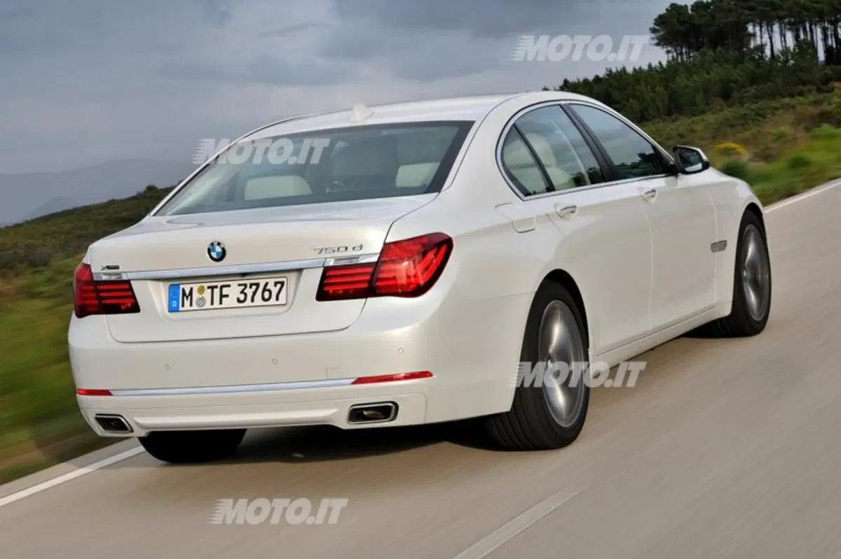 BMW Serie 7 restyling (4)