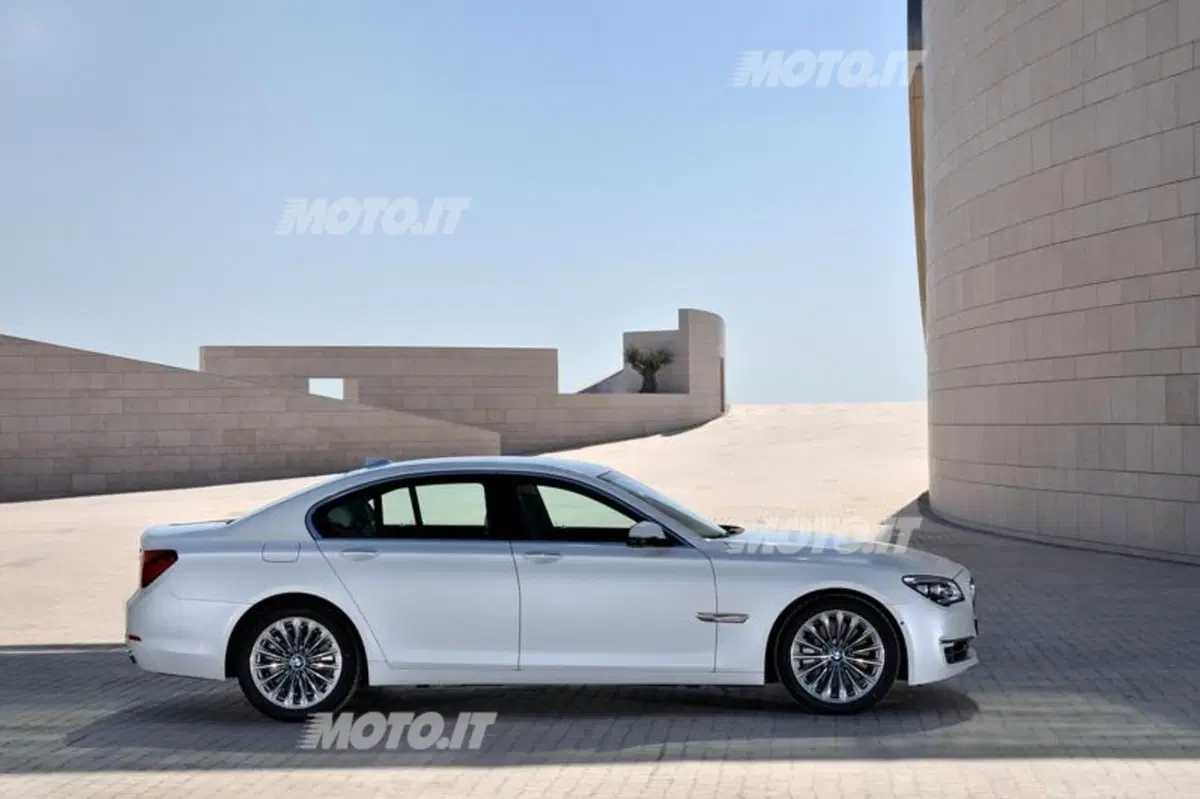BMW Serie 7 restyling (9)