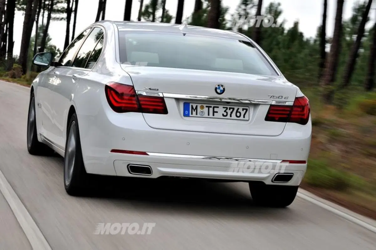 BMW Serie 7 restyling (11)