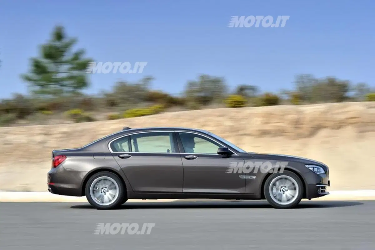 BMW Serie 7 restyling (12)