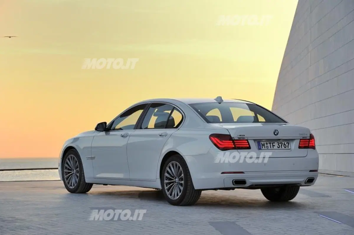 BMW Serie 7 restyling (15)