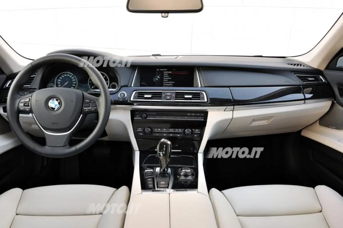 BMW Serie 7 restyling (25)