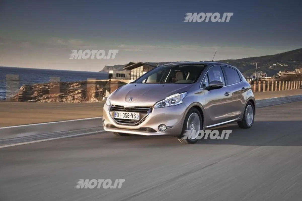 Peugeot 208 cinque stelle Euro NCAP (3)