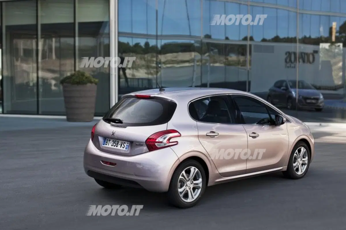 Peugeot 208 cinque stelle Euro NCAP (7)