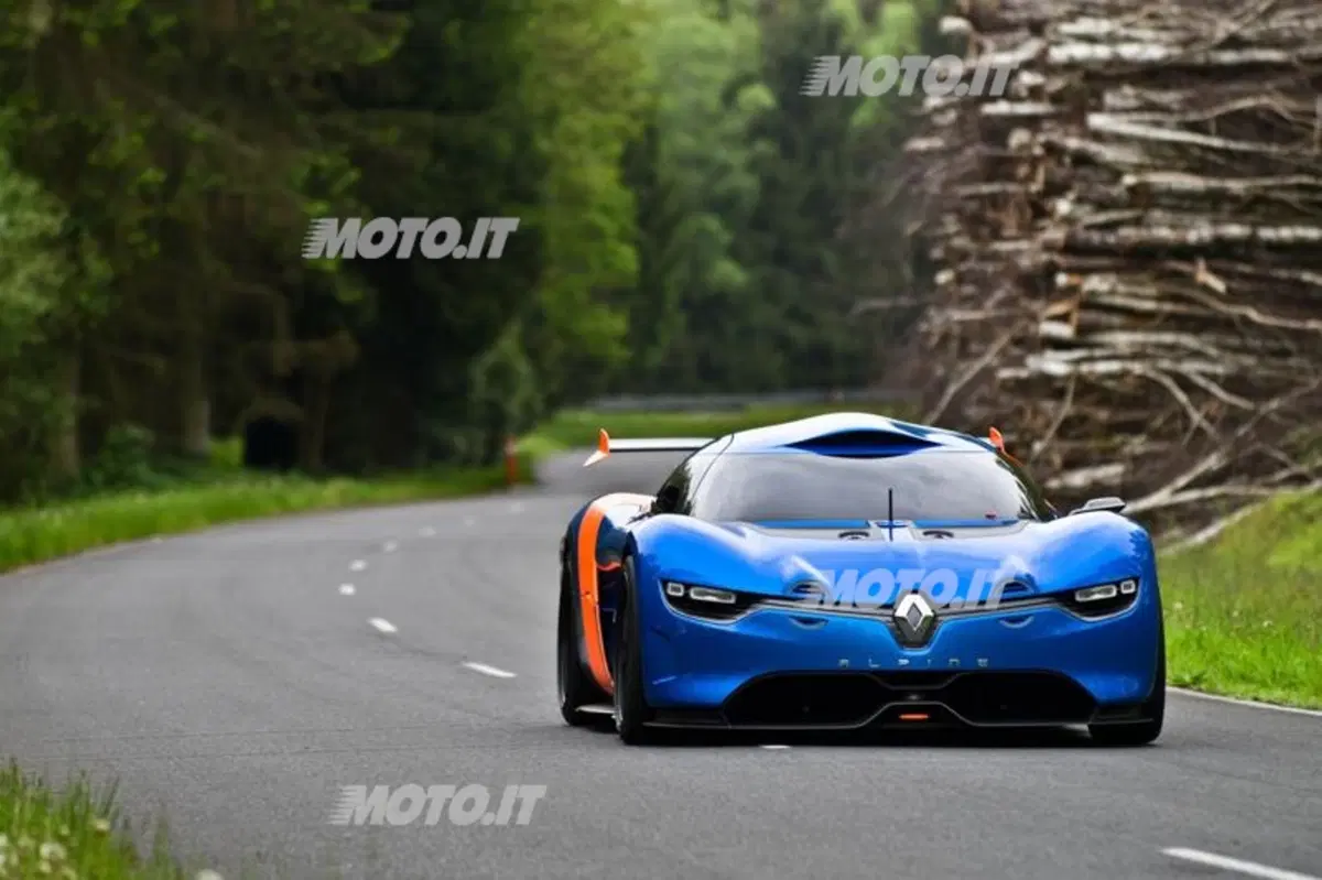 Renault Alpine A110-50: immagini e dati ufficiali (4)