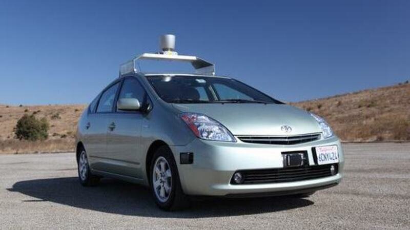 Auto a guida autonoma: la California approva il disegno di legge