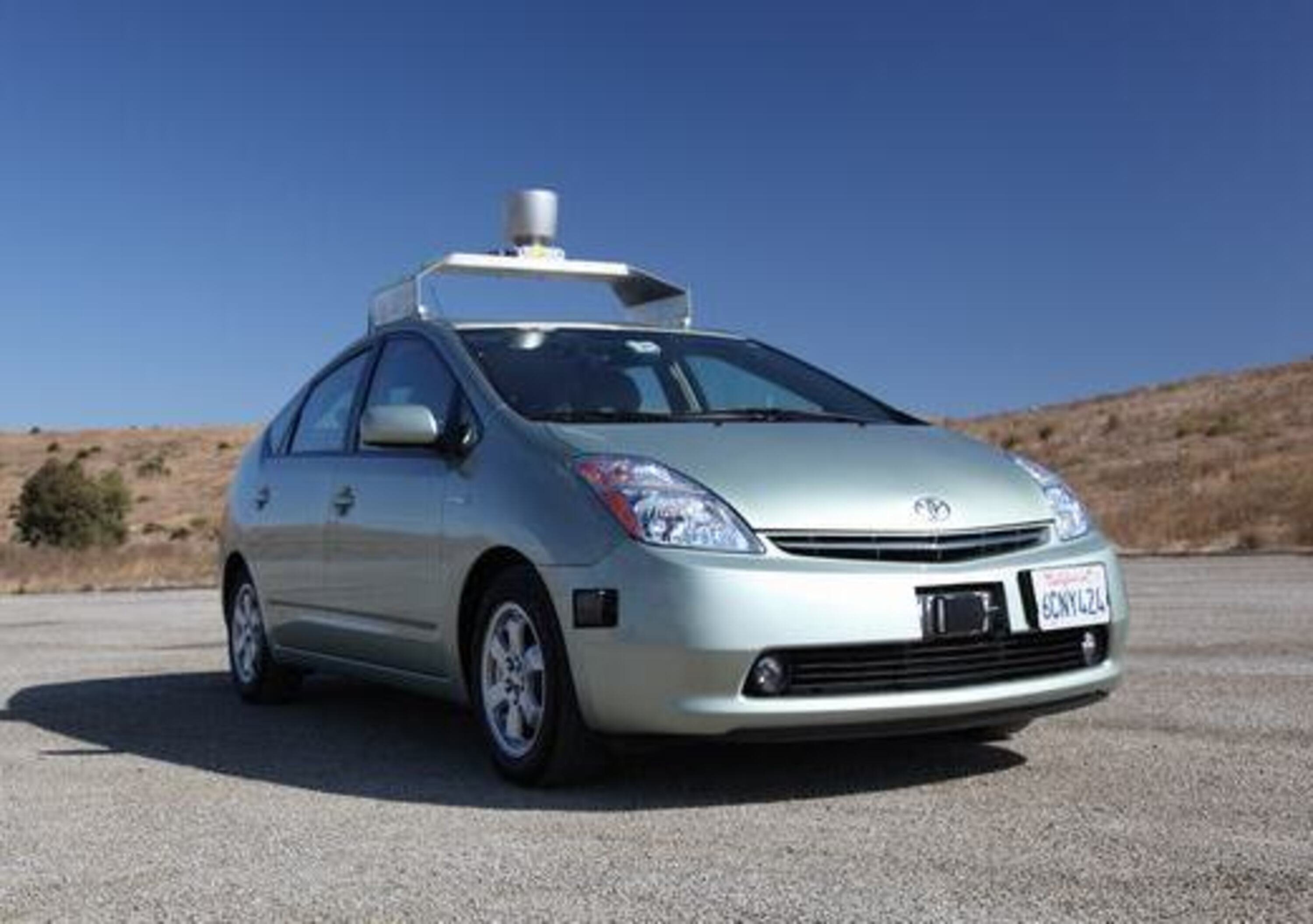 Auto a guida autonoma: la California approva il disegno di legge