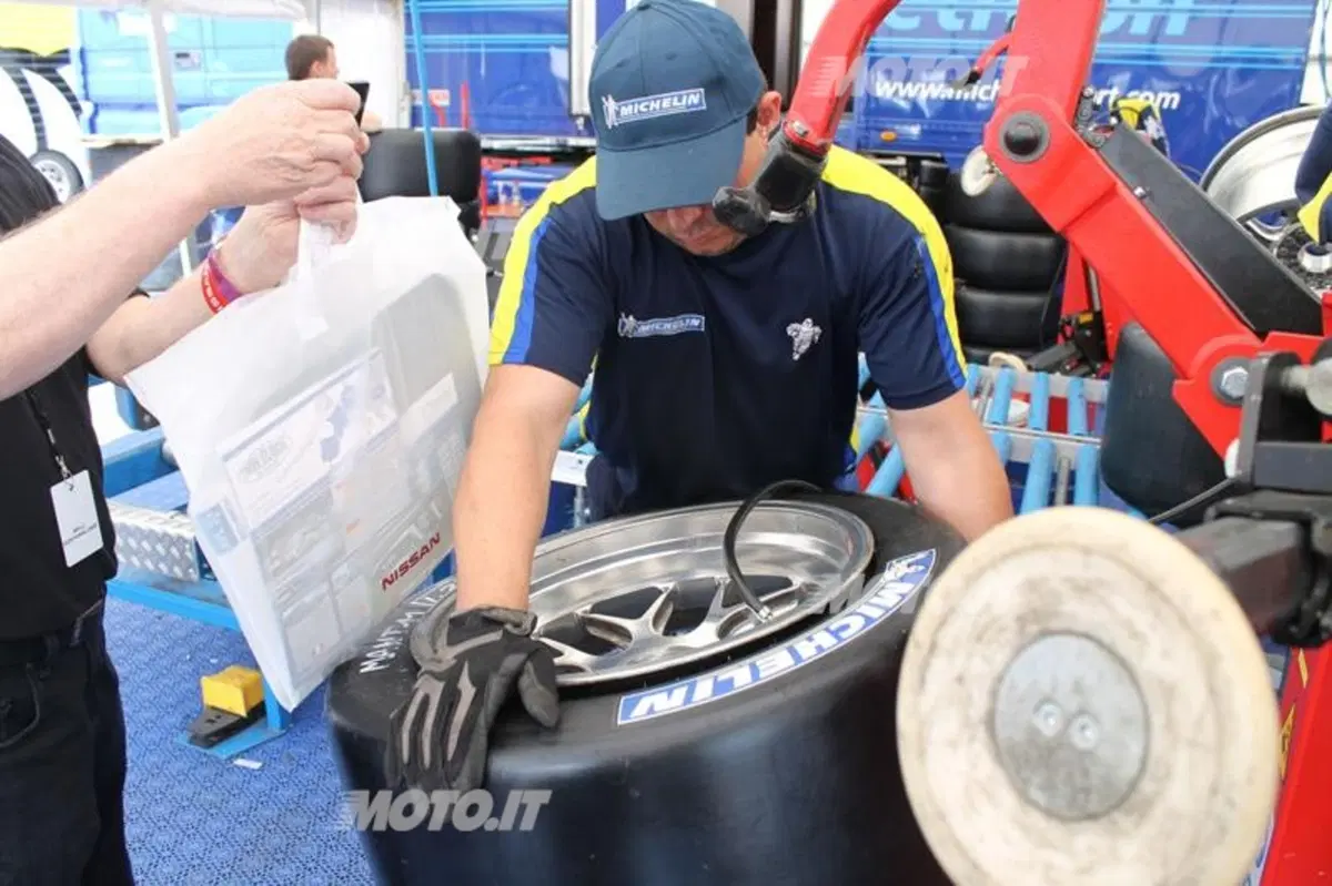 Michelin alla 24 Ore del Nurburgring (16)